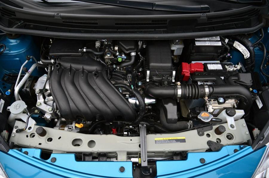 Nissan Versa Note 2014 года  (фото 32 из 137)